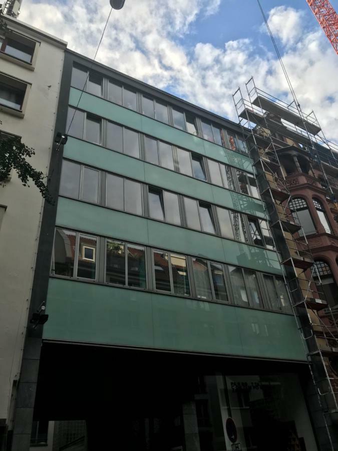 Apartment In Der Yogaschule โคโลญ ภายนอก รูปภาพ